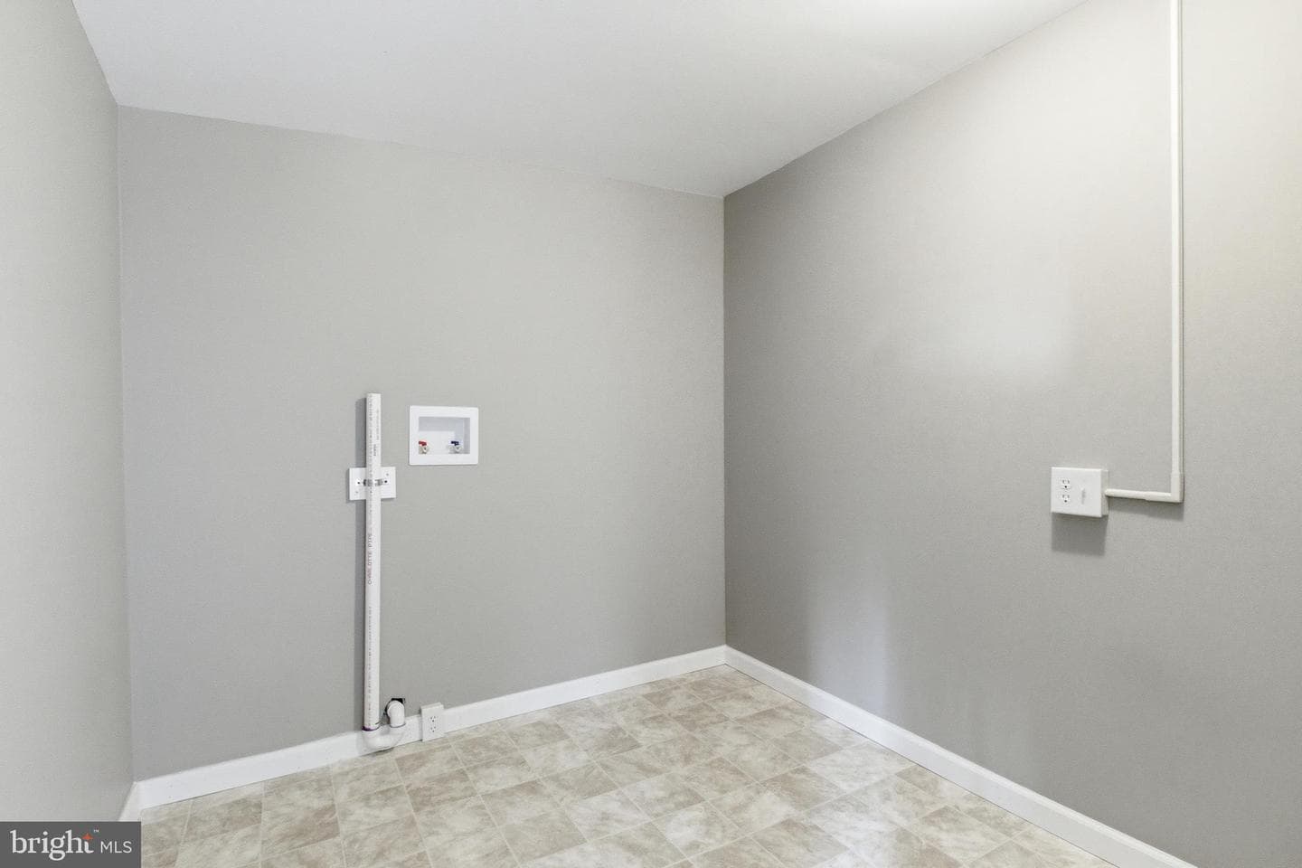 103 Spruce Road photo 24