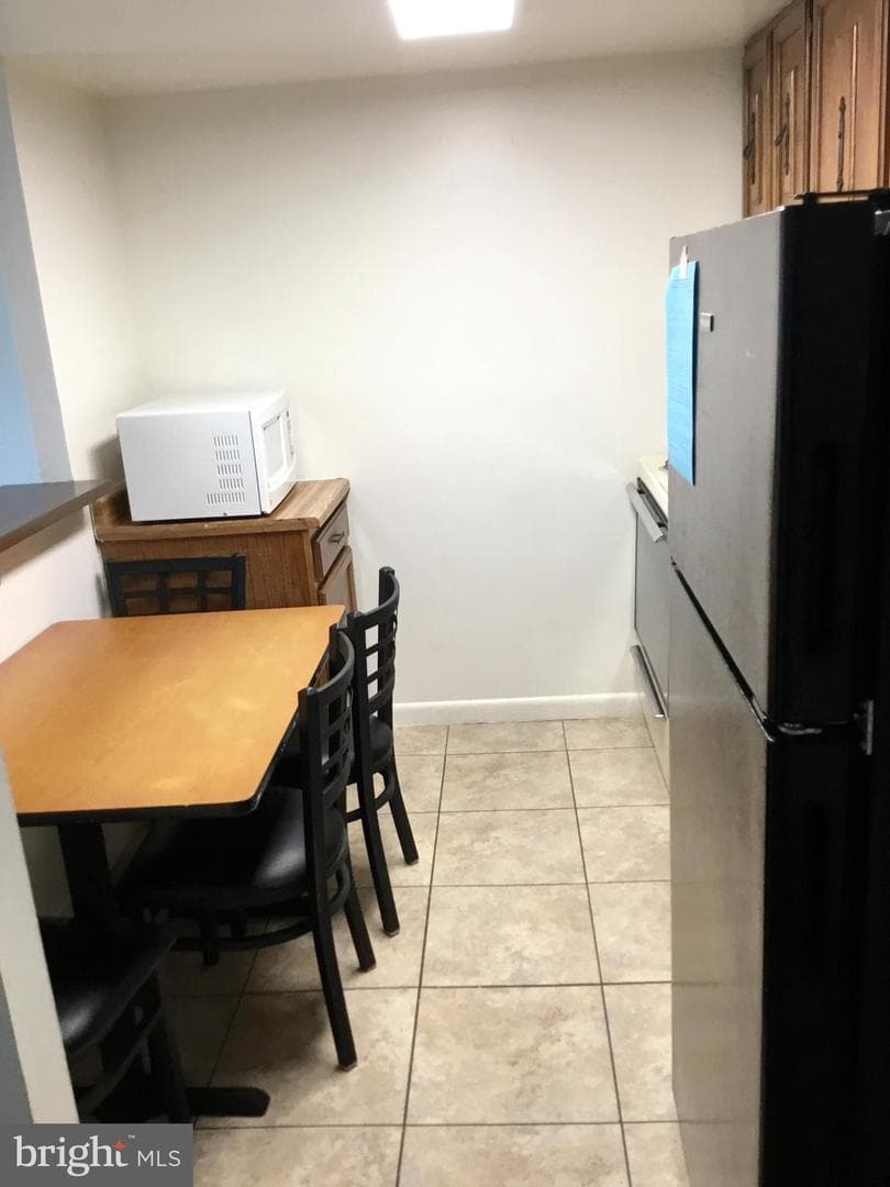 255 E Beaver Avenue #908 photo 6