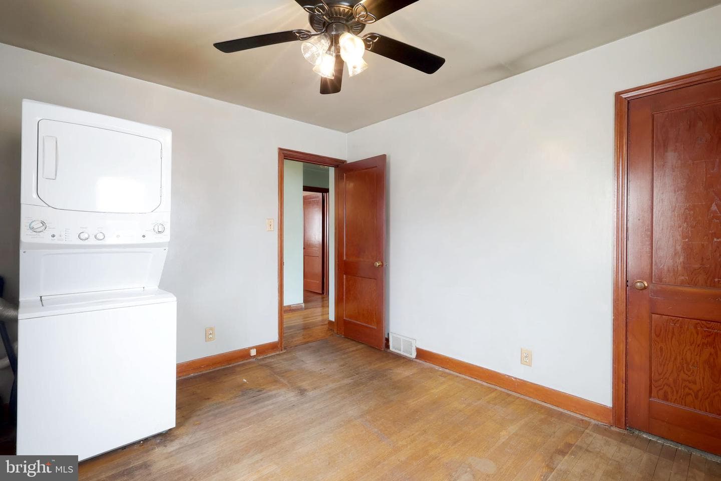 121 Harvey Street photo 21