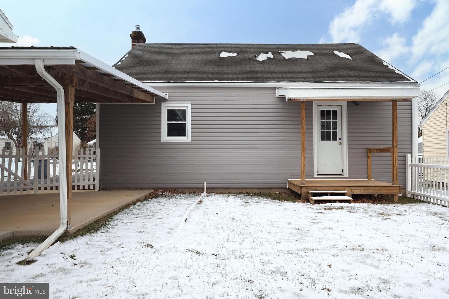 121 Harvey Street photo 37