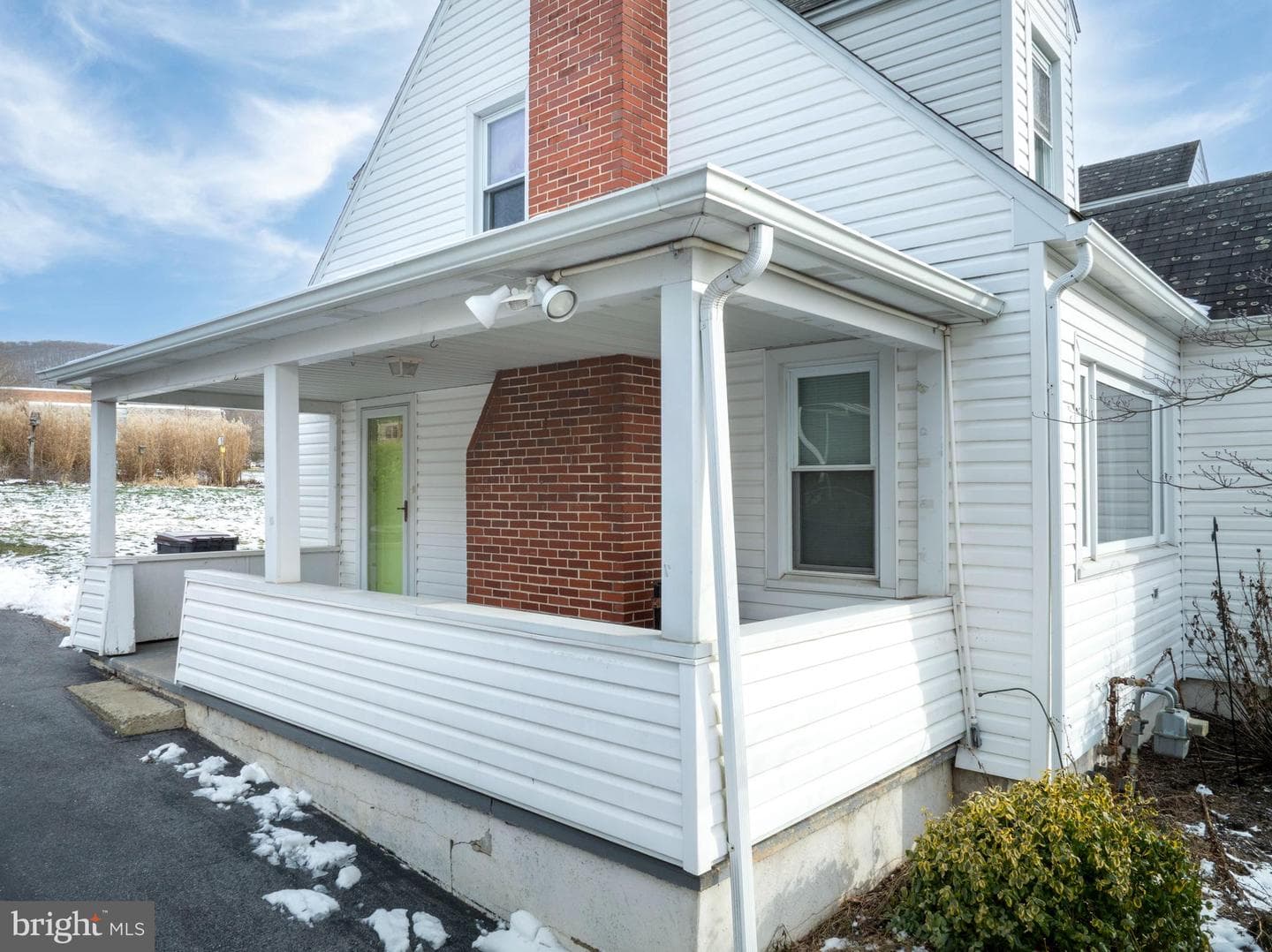 173 Hillview Avenue photo 4