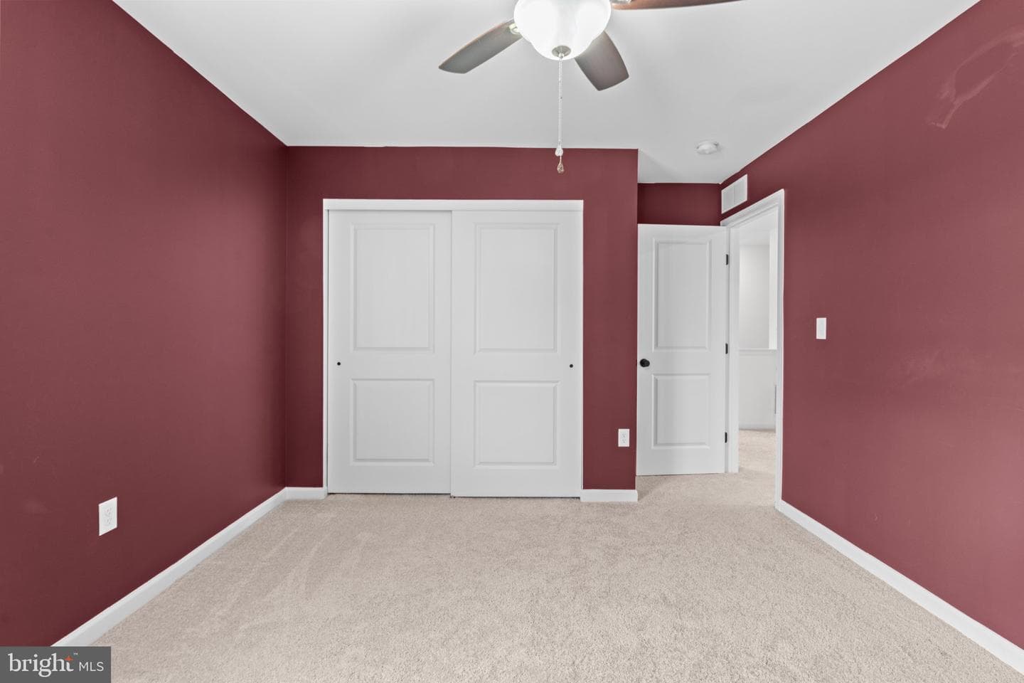 384 Old Ivy Drive photo 16