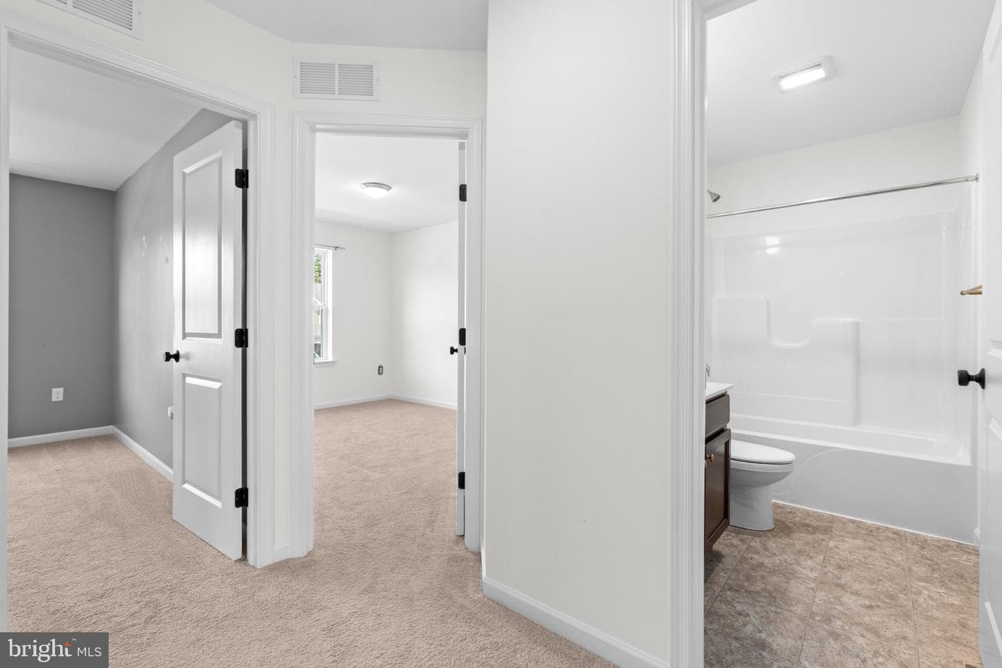 384 Old Ivy Drive photo 26