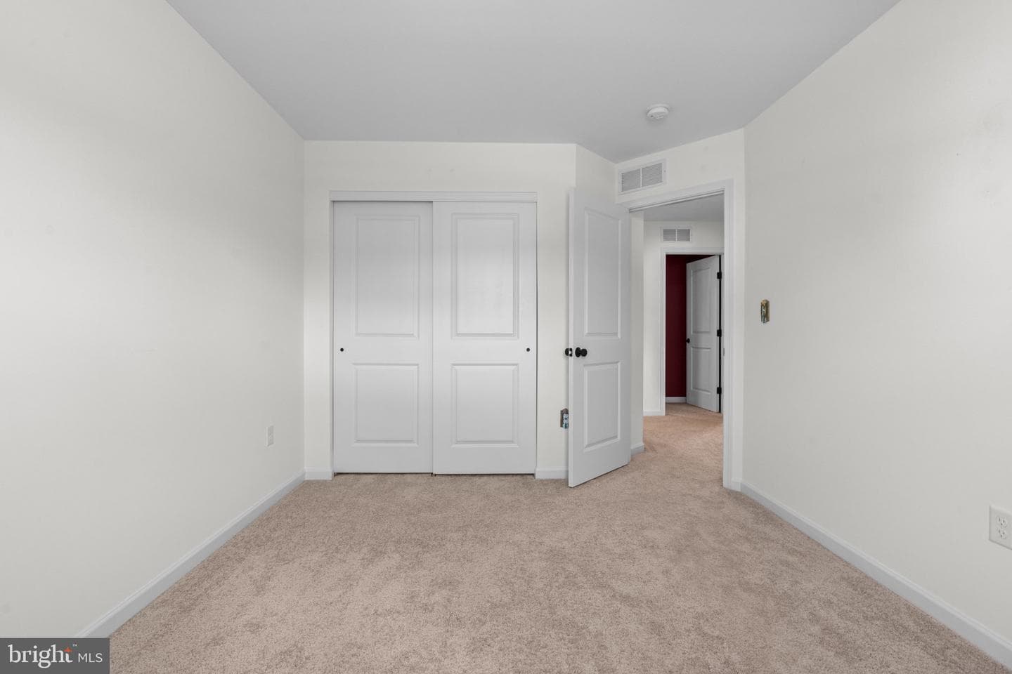 384 Old Ivy Drive photo 29