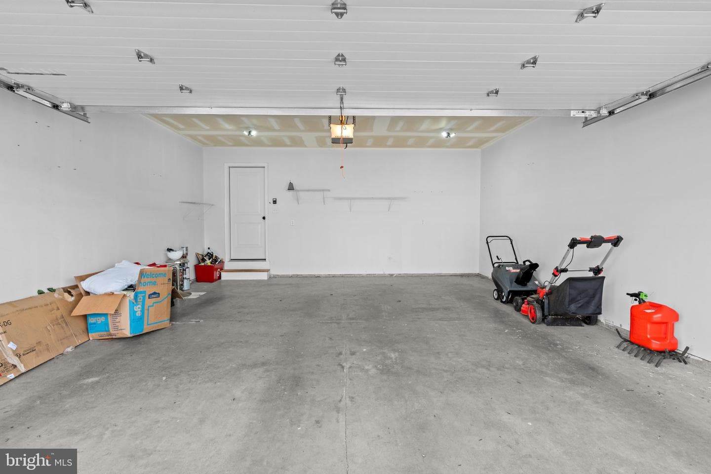 384 Old Ivy Drive photo 31