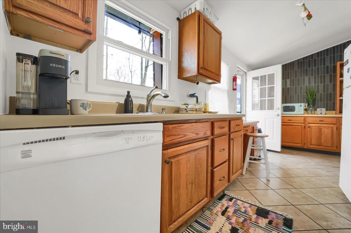 173 Dale Street photo 11