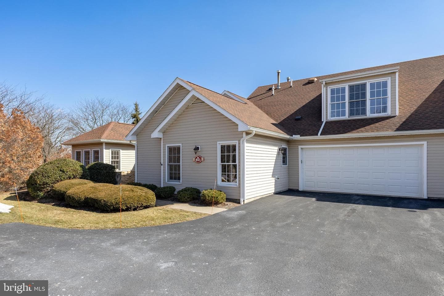 3301 Shellers Bend #921