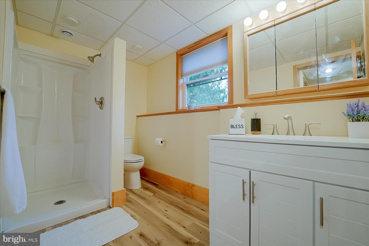 633 W Hillside Avenue photo 27