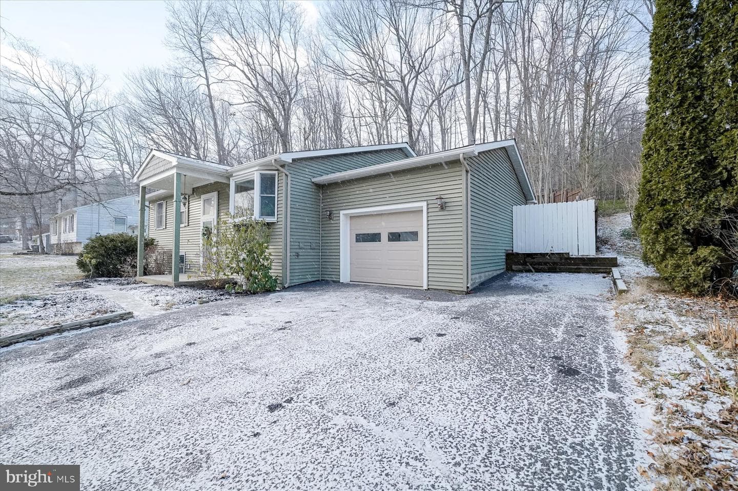 633 W Hillside Avenue photo 30
