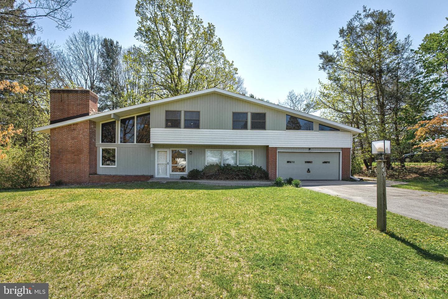 840 Outer Drive