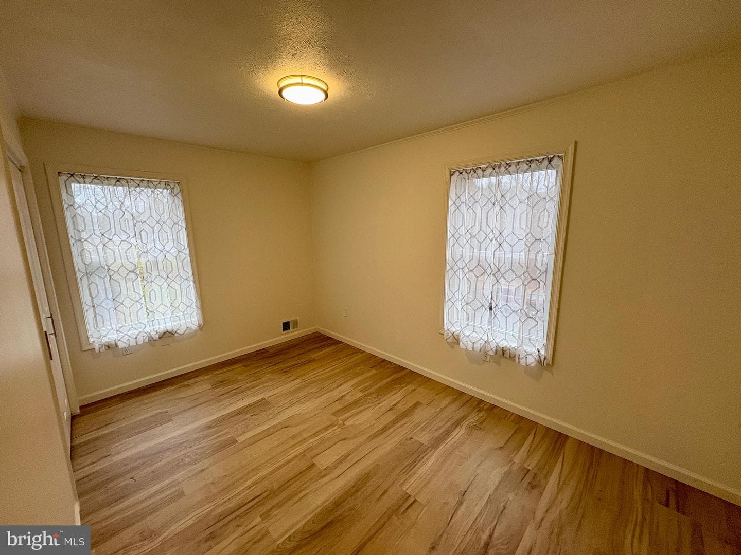 404 W Front Street photo 18