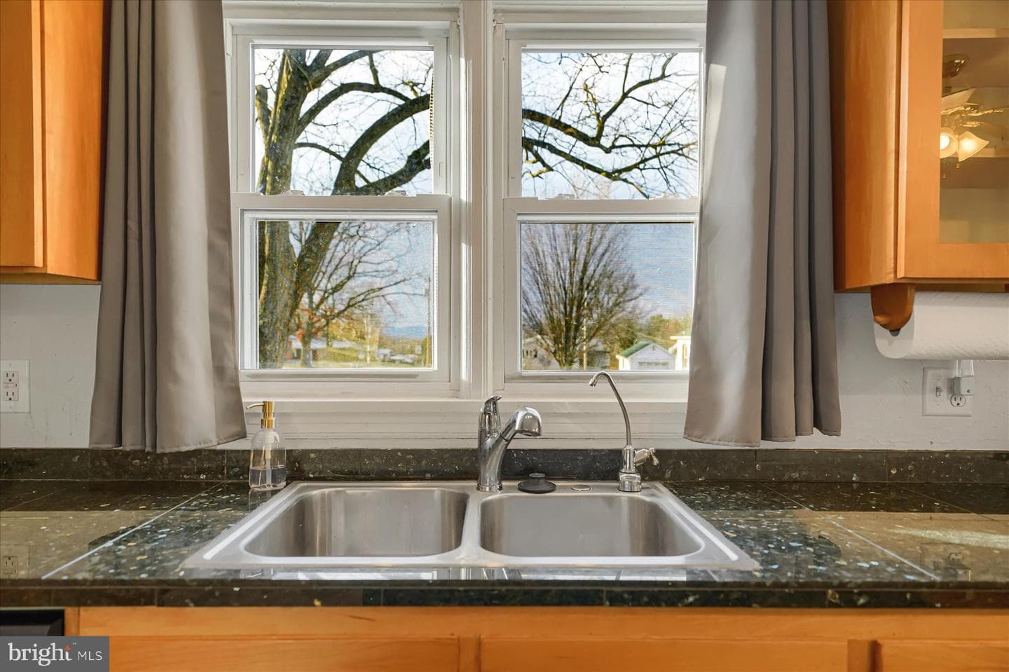 147 Sunset Avenue photo 10