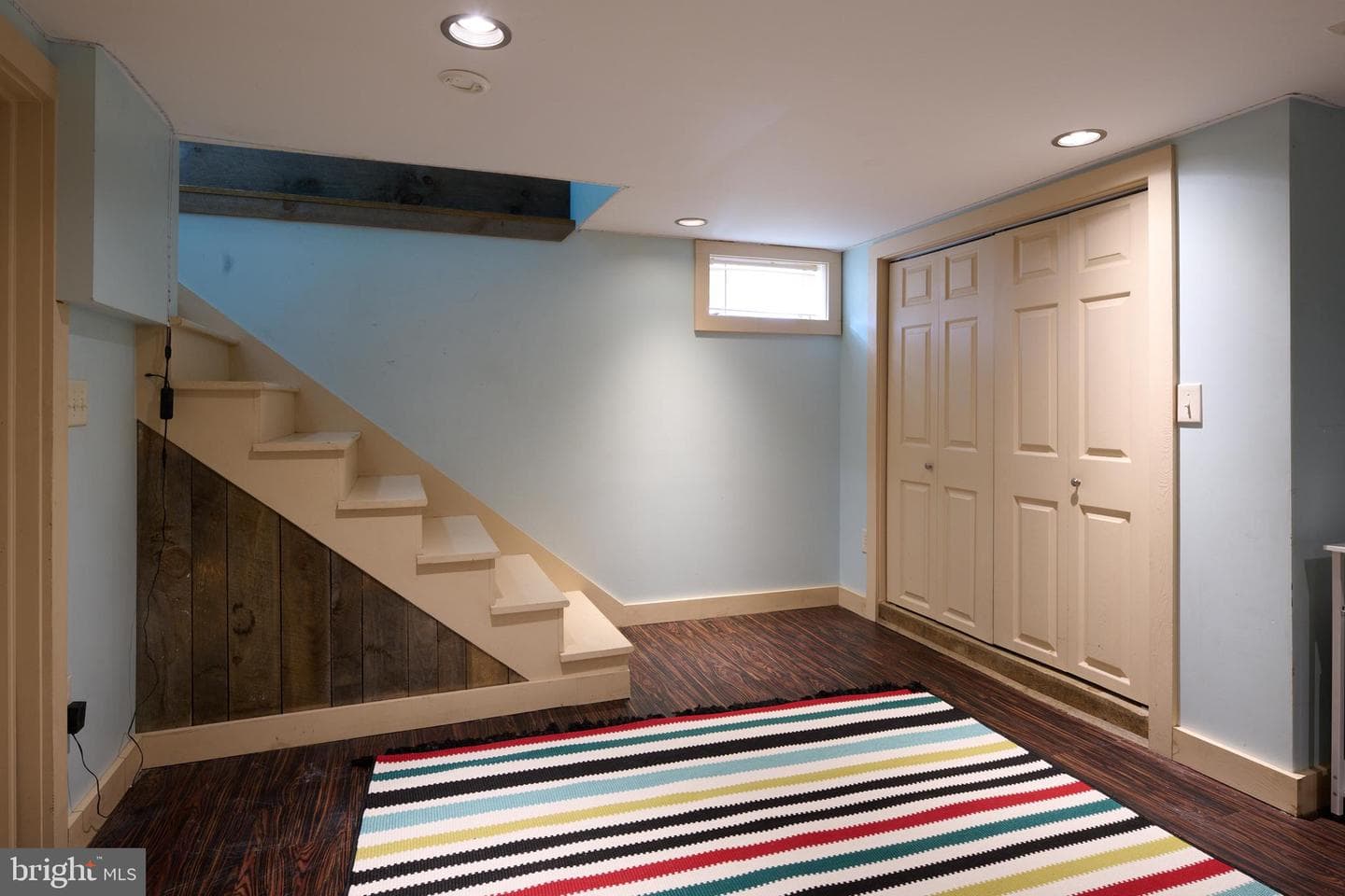 127 E Aaron Square photo 36