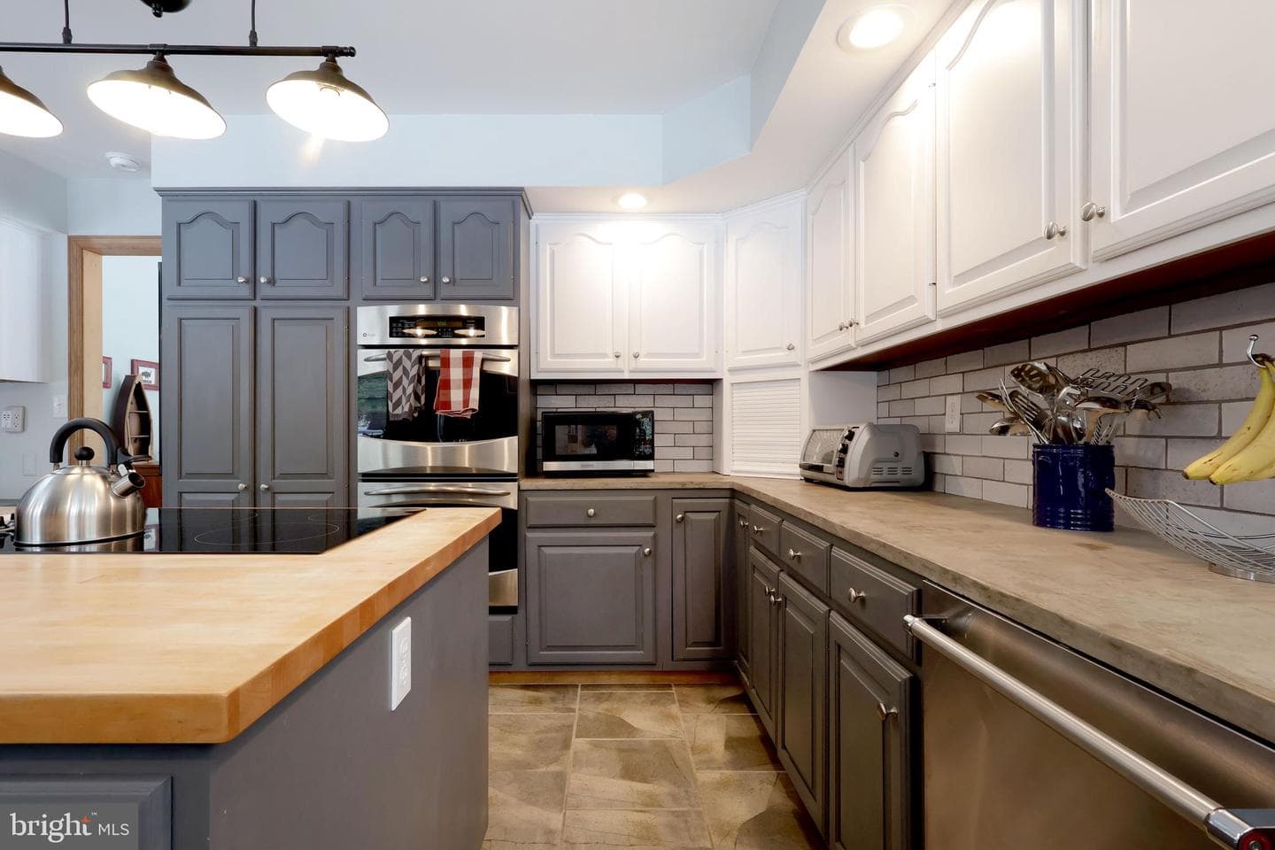 519 Kristina Circle photo 19