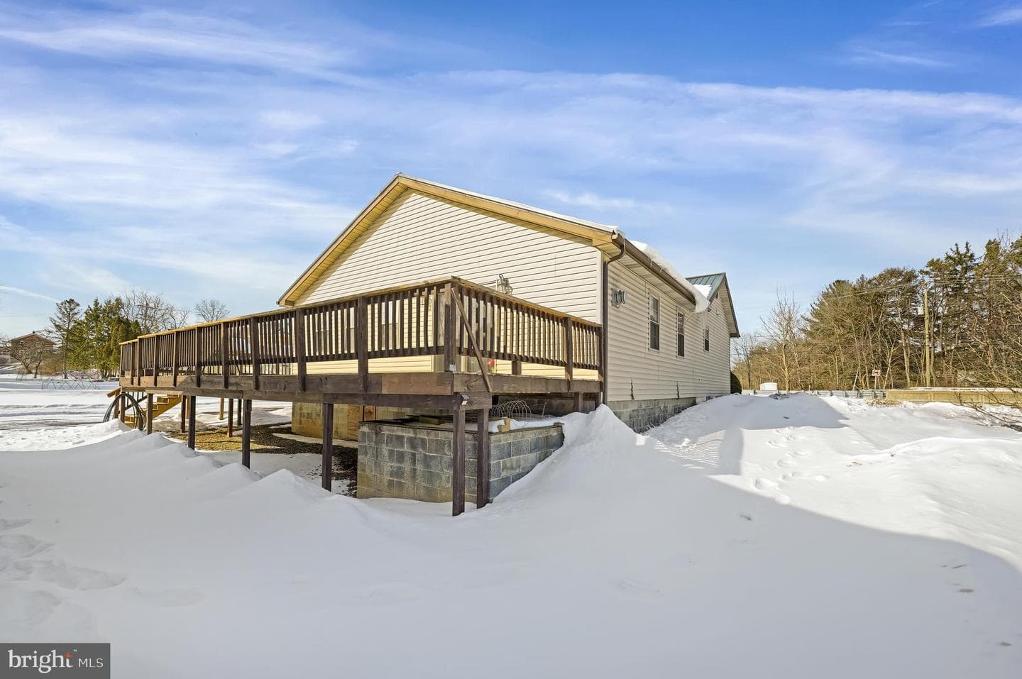 1076 Clarence Road photo 42
