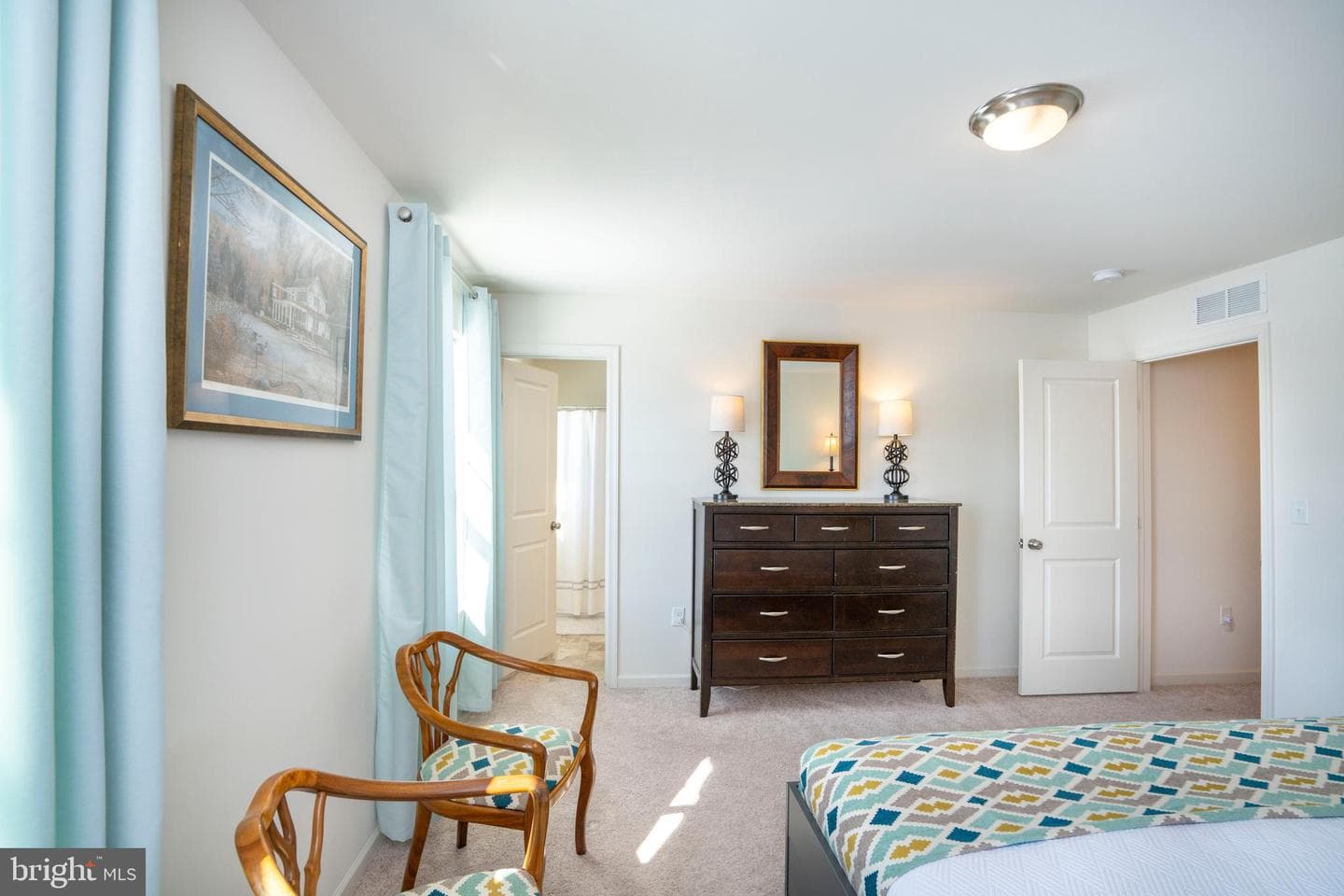 277 Isabella Circle photo 37