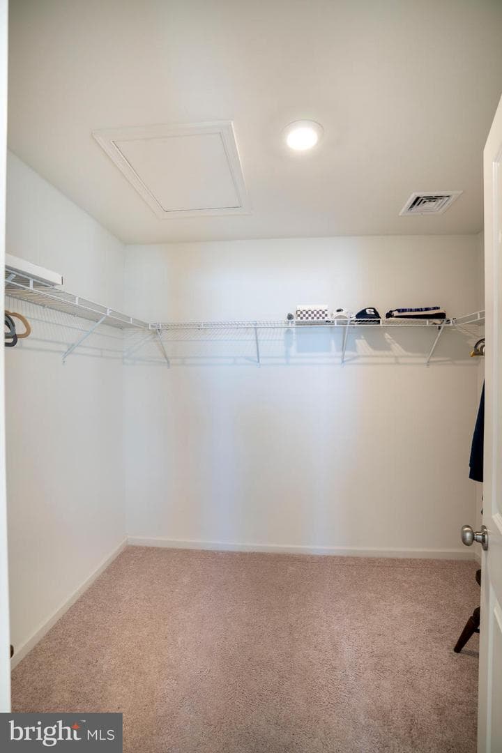 277 Isabella Circle photo 40