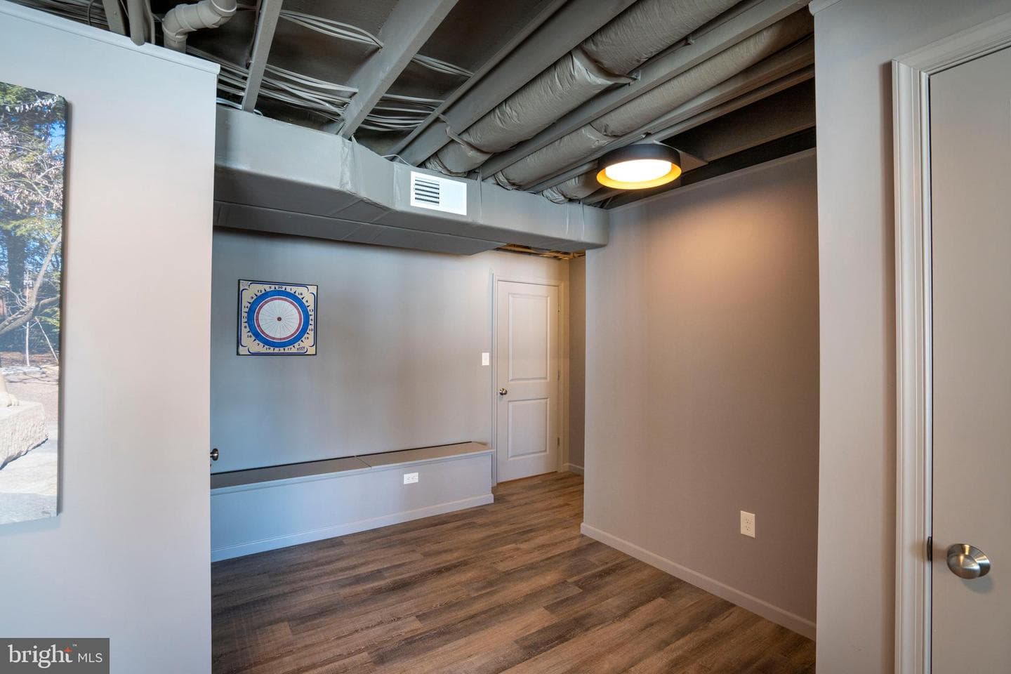 277 Isabella Circle photo 59