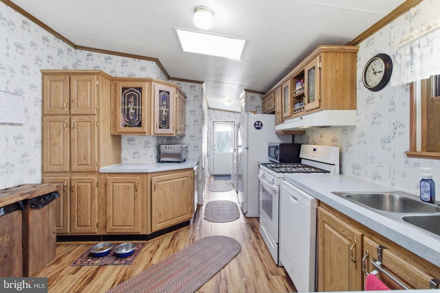 188 Ernestville Road photo 8