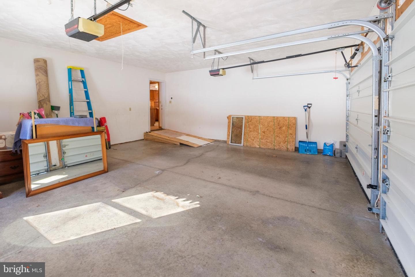 106 Jasper Court photo 18