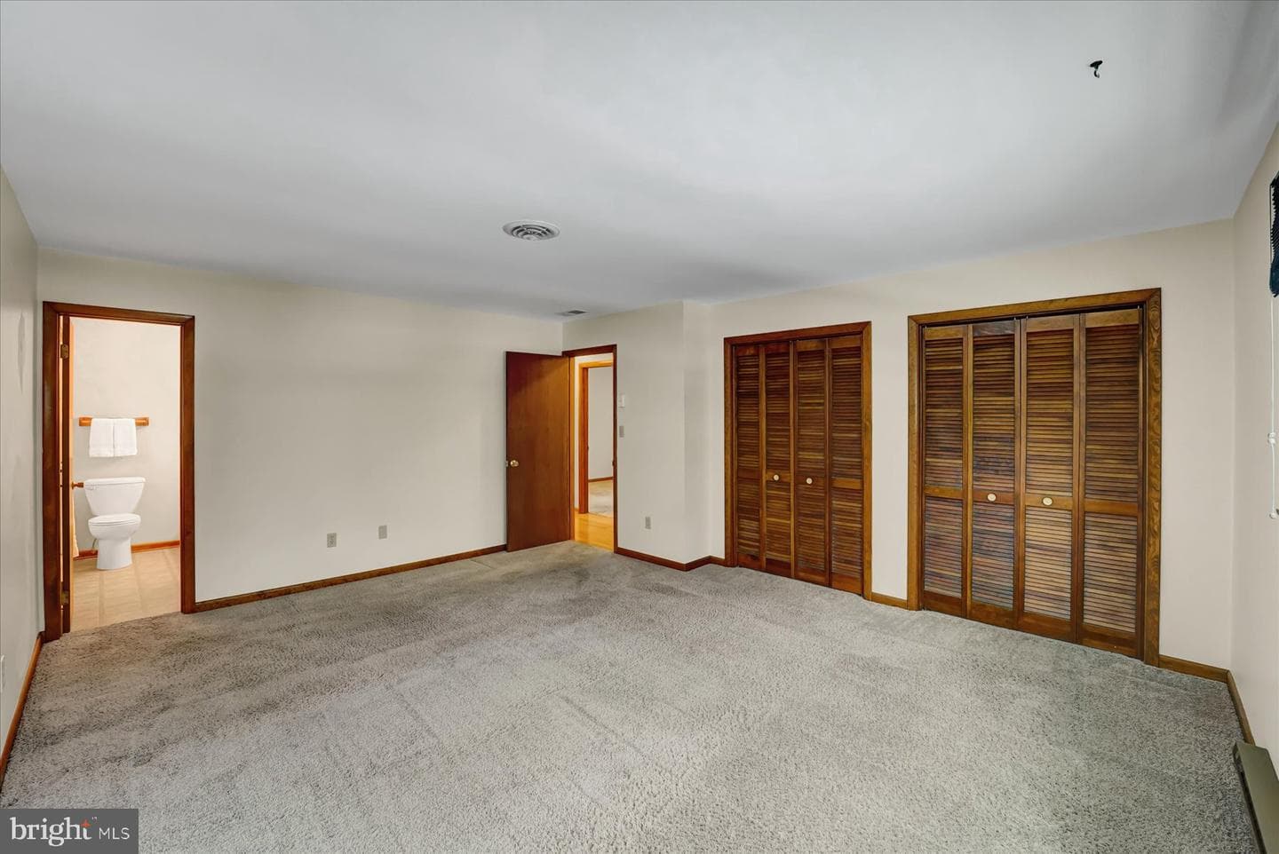 552 Lanceshire Lane photo 25