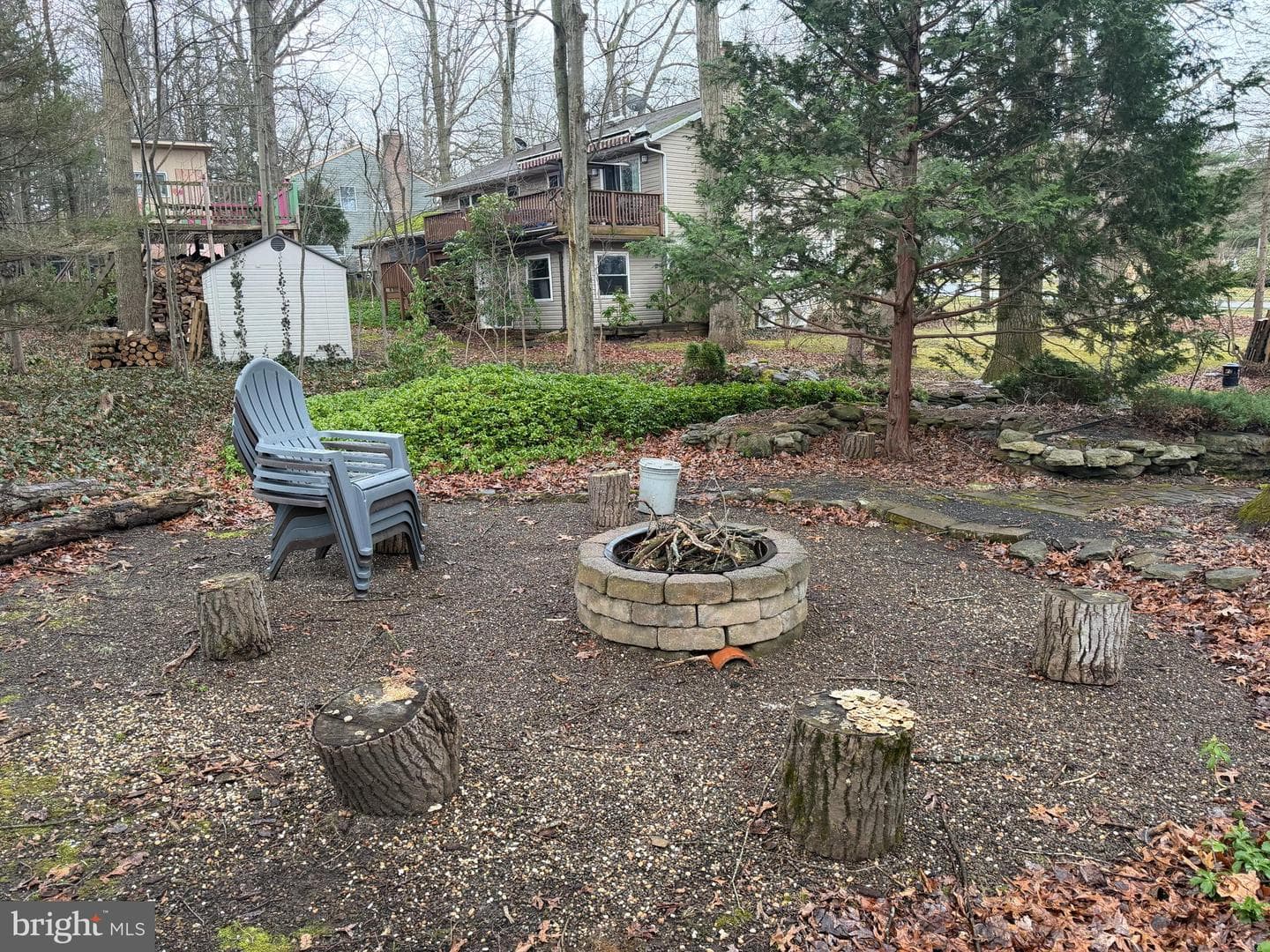 207 Canterbury Drive photo 48