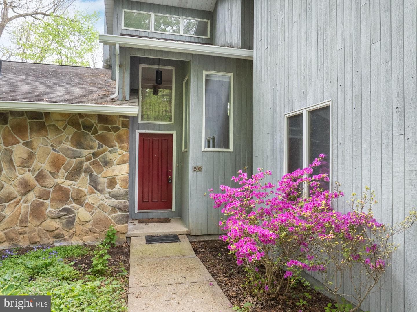 50 Toms Lane photo 3