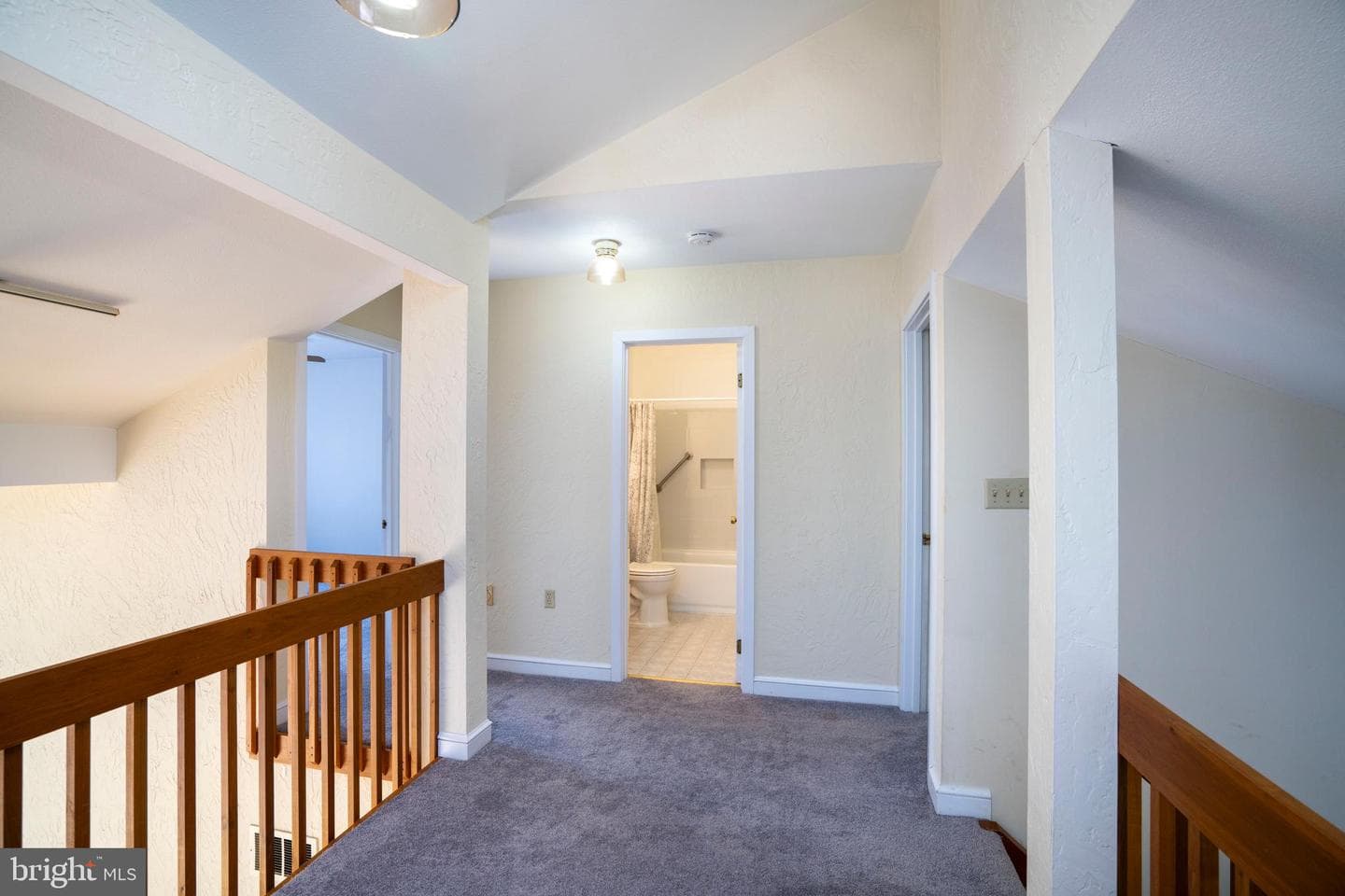 50 Toms Lane photo 51