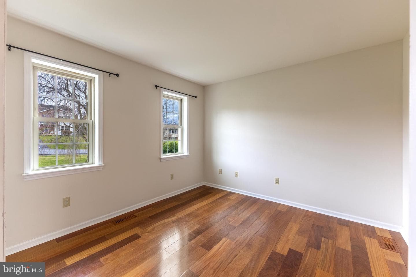 115 Quartz Drive photo 4