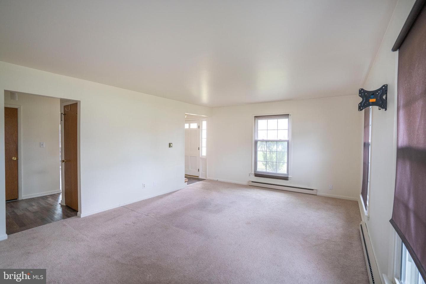 570 Galen Drive photo 9