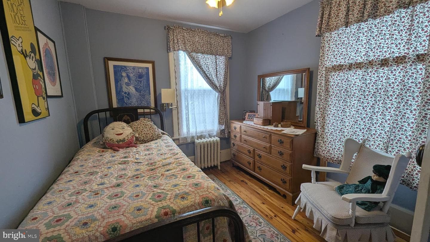 355 E Curtin Street photo 27