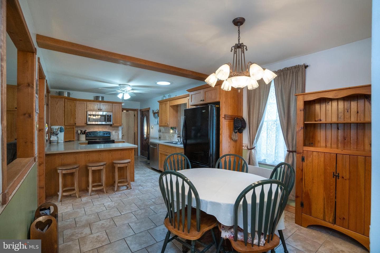 448 E Beaver Street photo 4