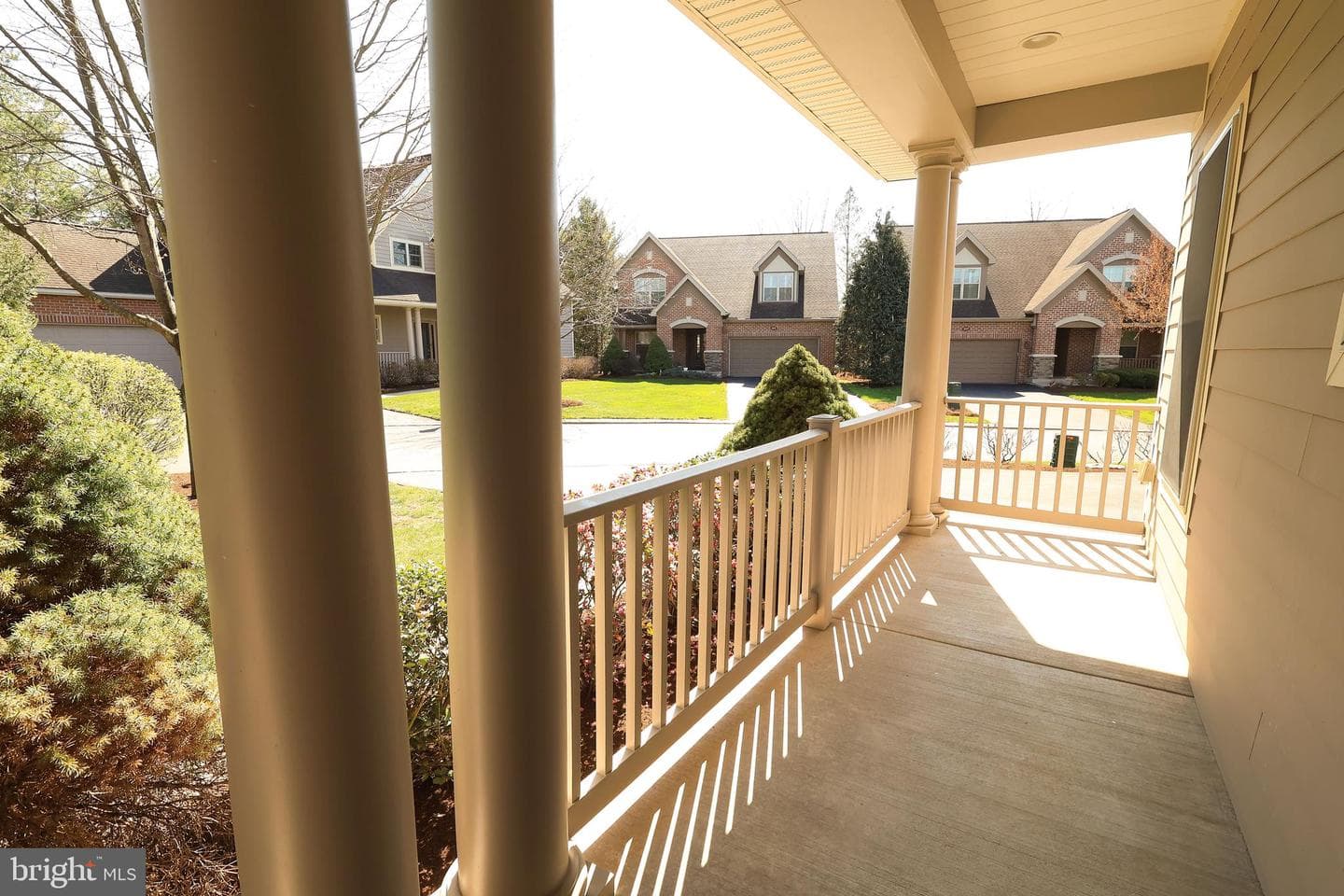 102 Abbott Lane photo 55