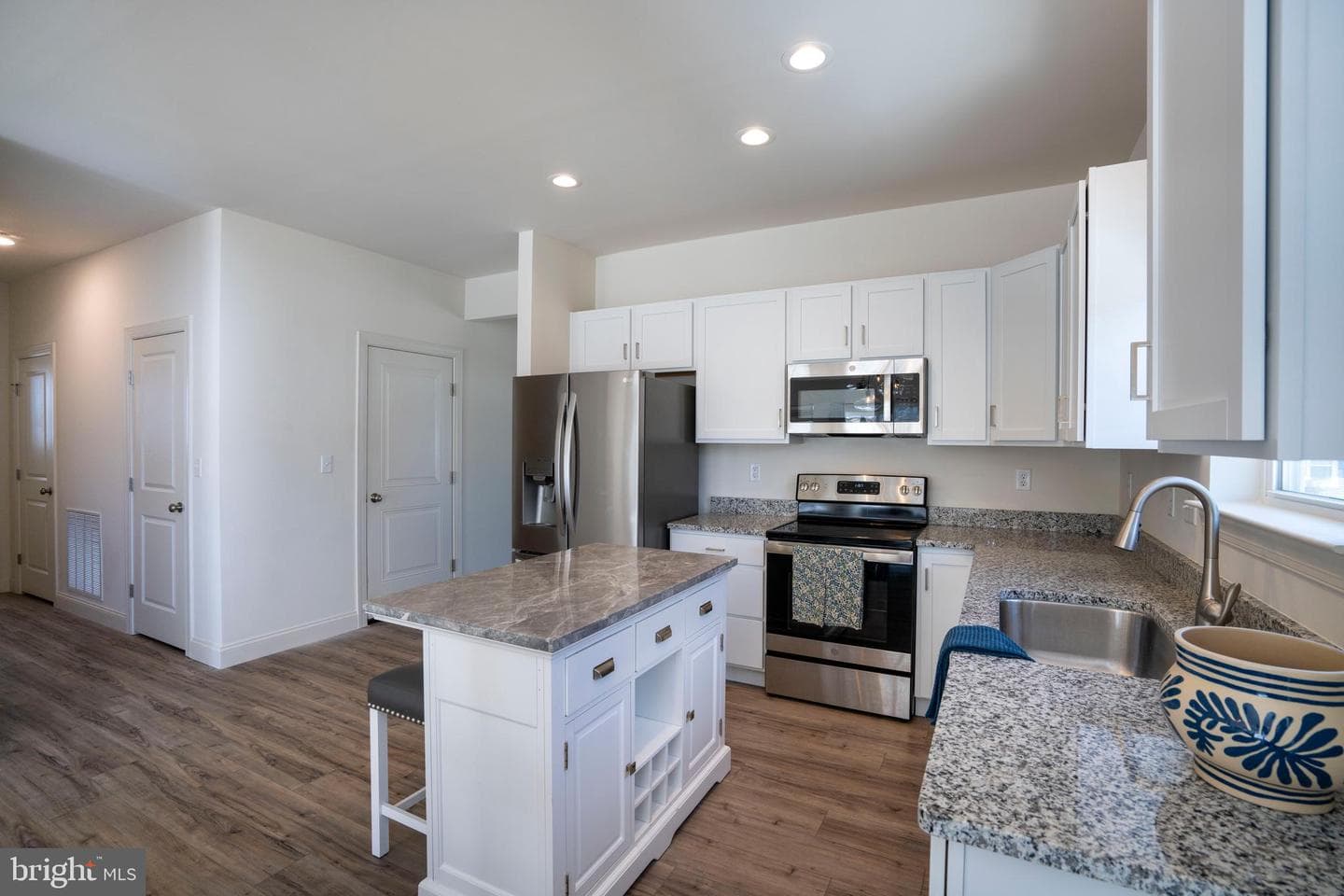 453 Fawn Valley Road photo 3