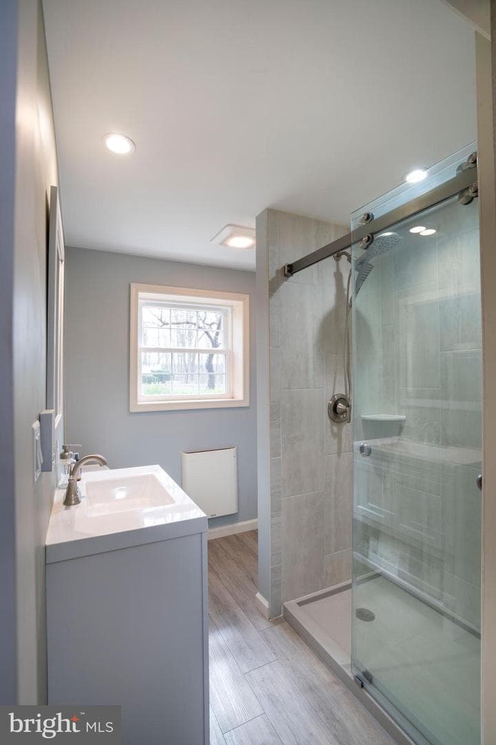 131 Terry Street photo 40