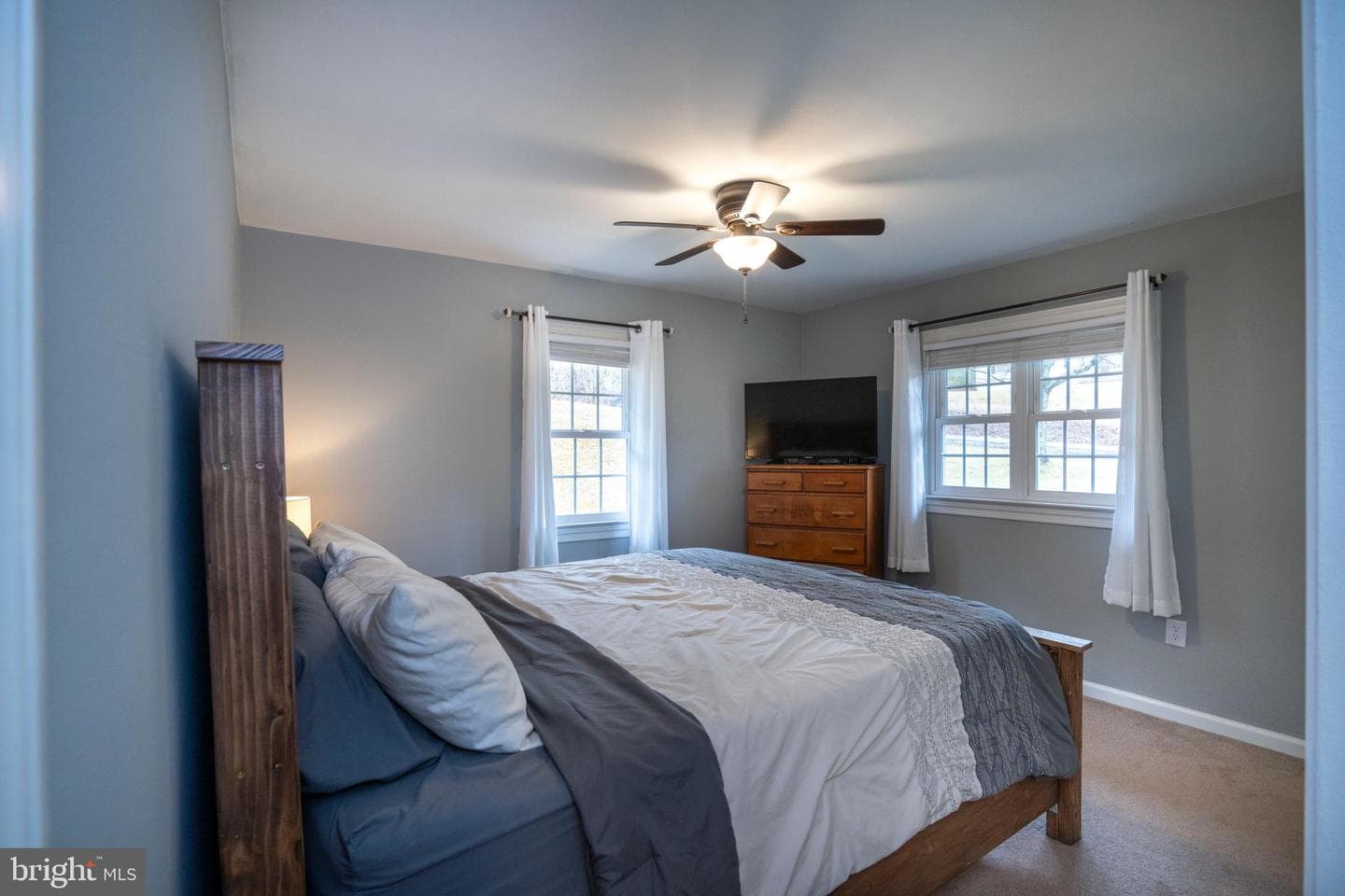 354 W Sycamore Road photo 18