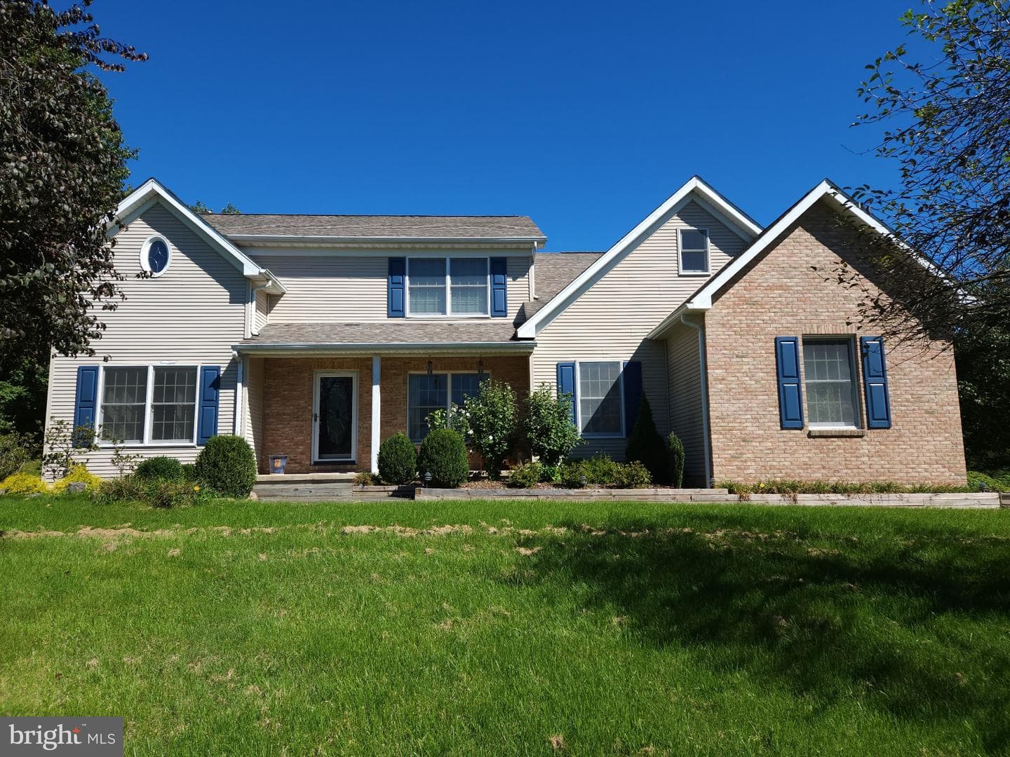 615 Meeks Lane photo 3