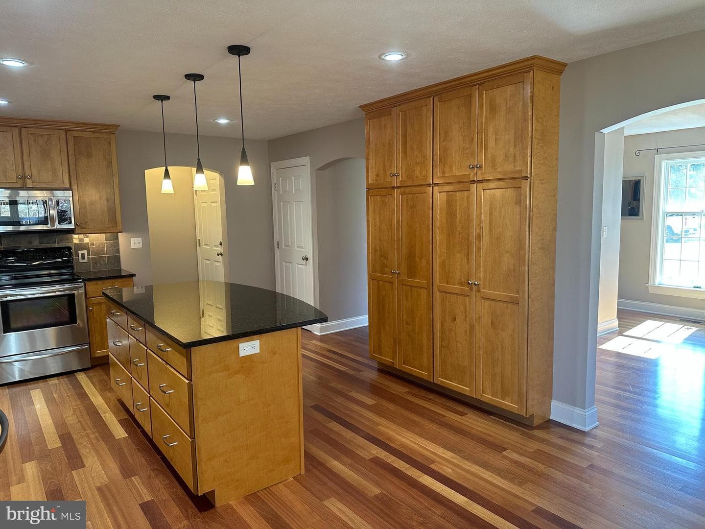 1007 Amelia Ave. photo 15