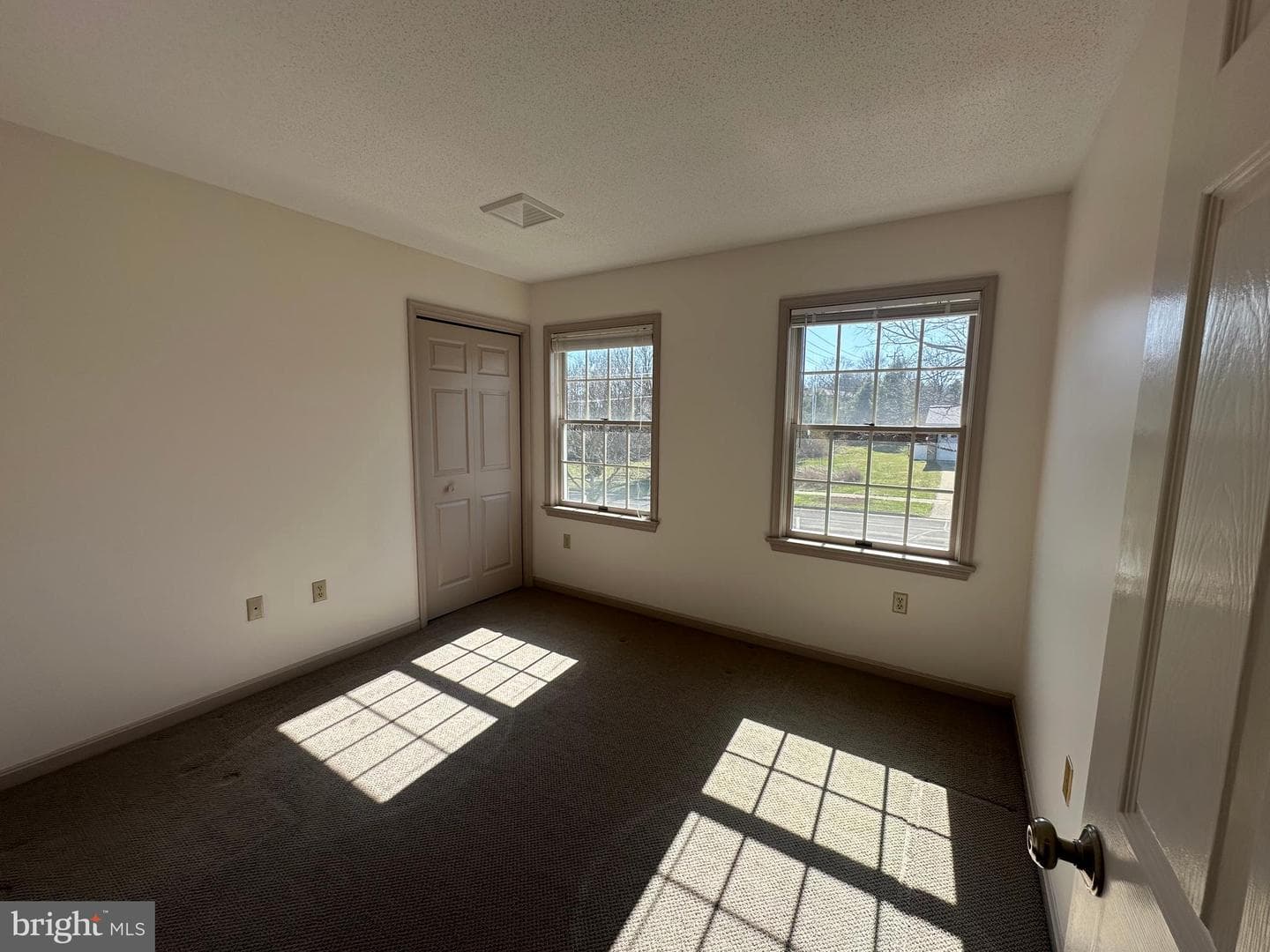 1007 Amelia Ave. photo 42