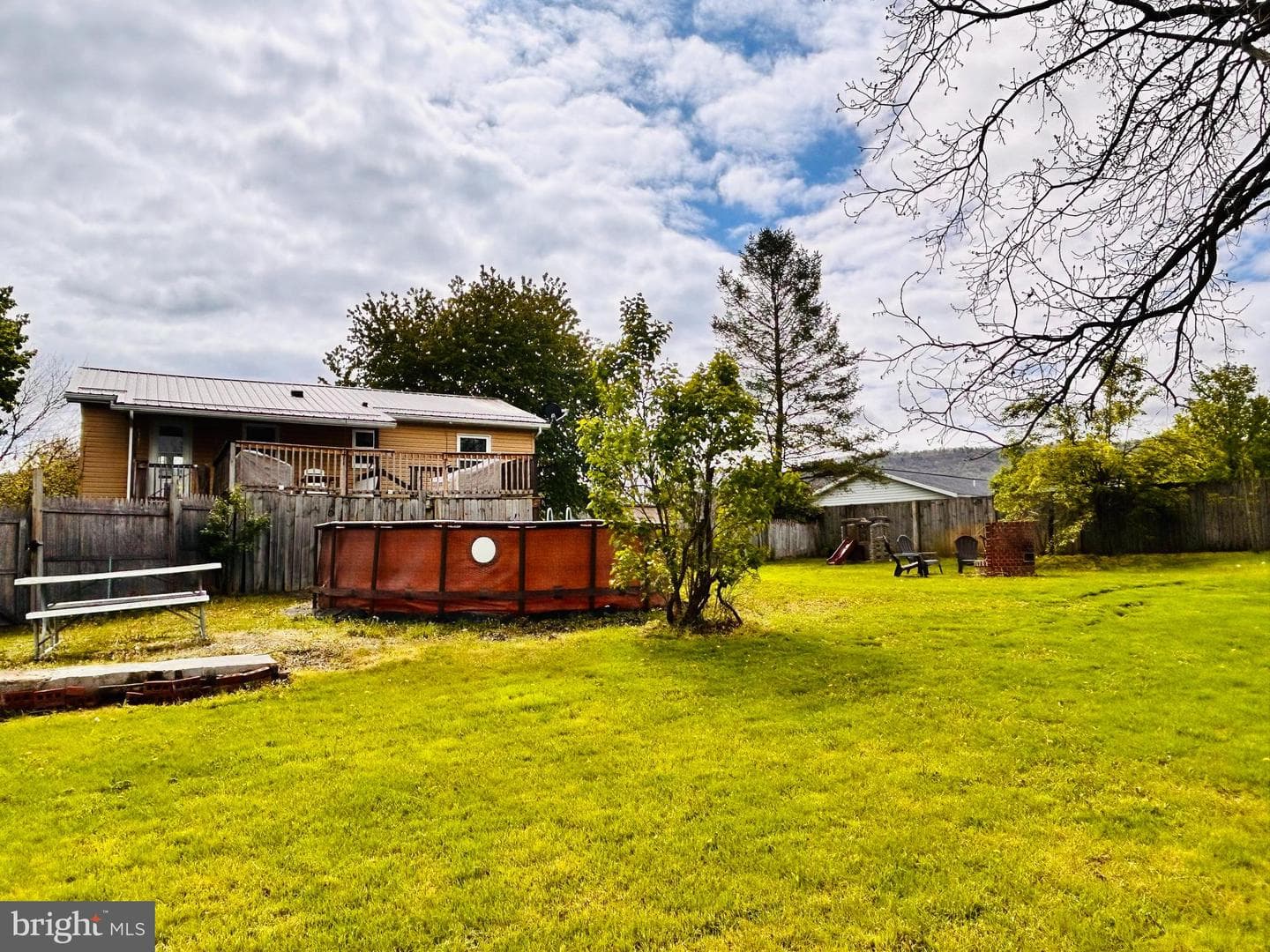 211 N Vanessa Drive photo 22