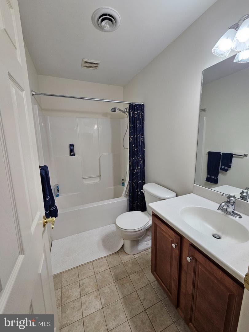 106 Lincoln Avenue photo 33