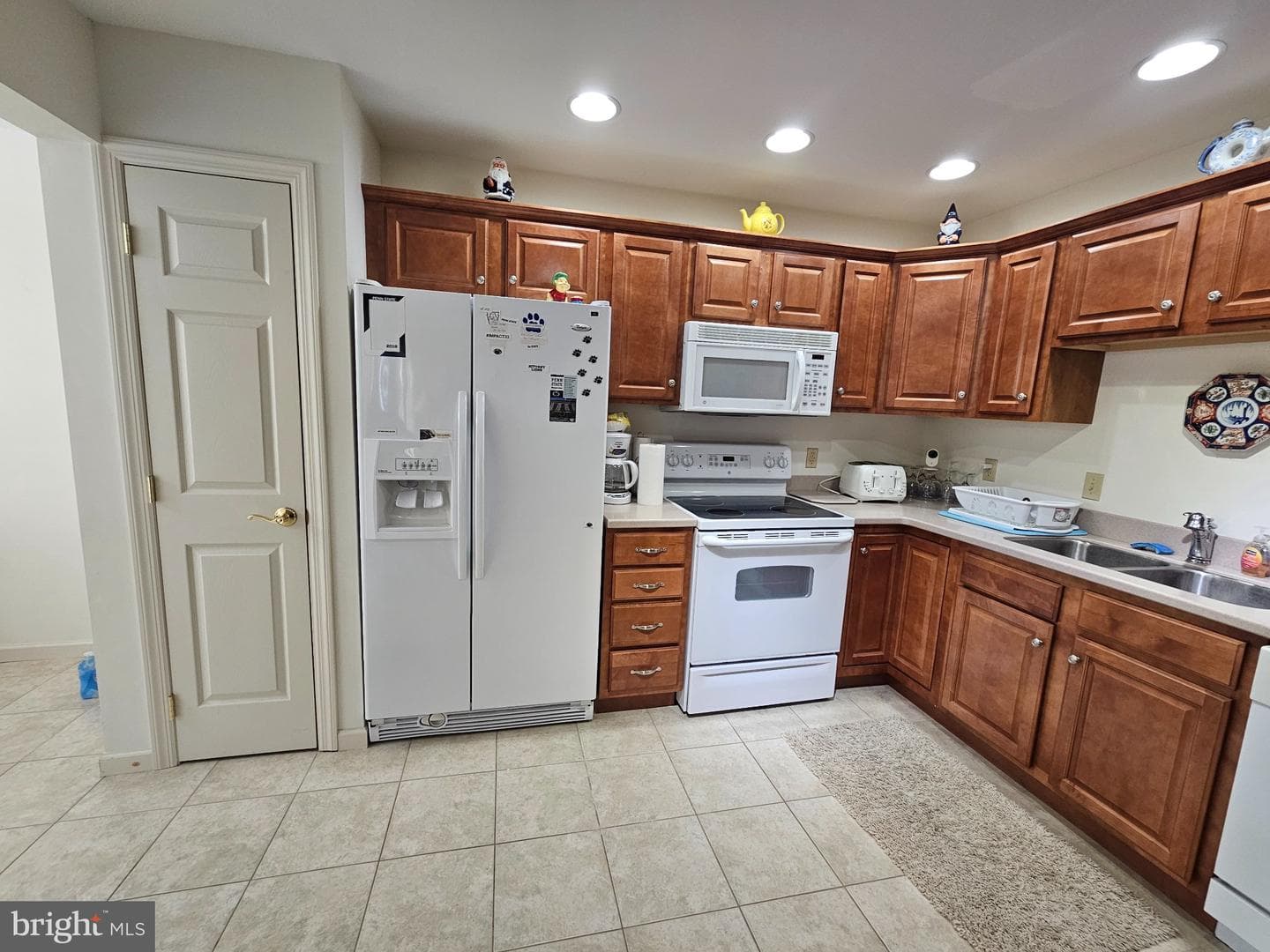 106 Lincoln Avenue photo 9