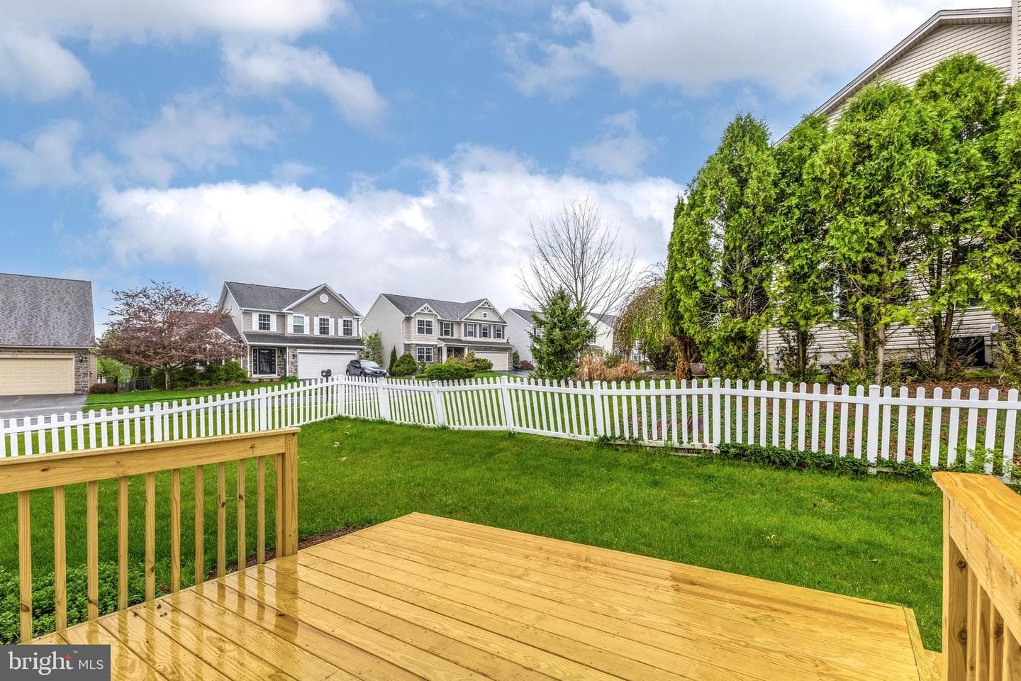 108 Barrens Court photo 24