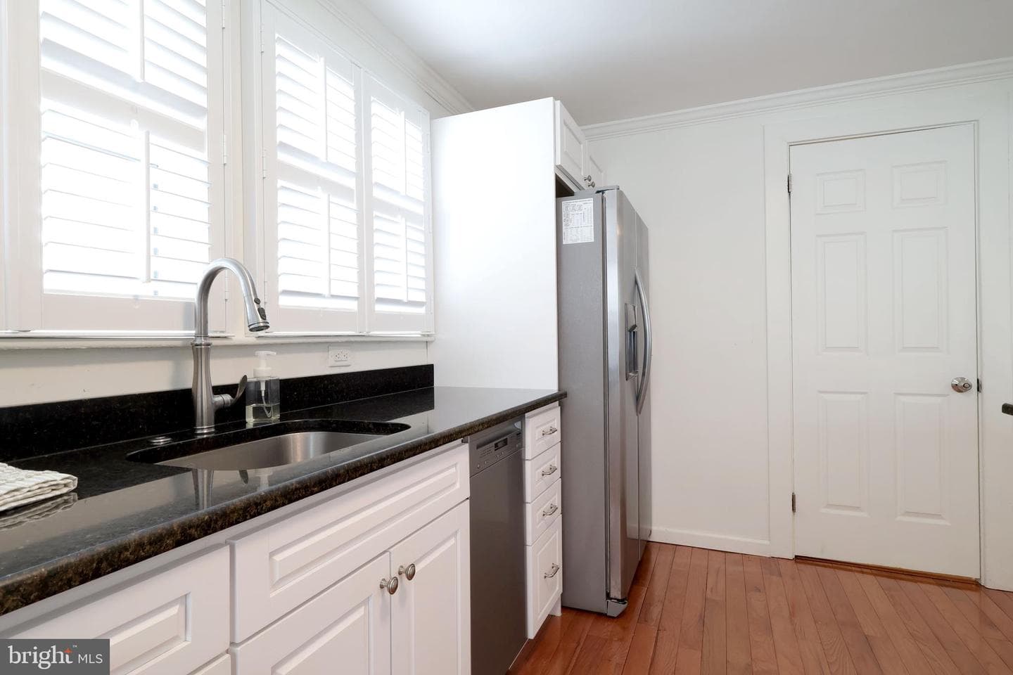 222 S Gill Street photo 19