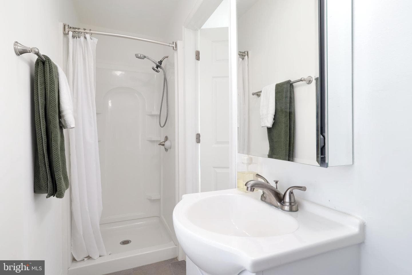 222 S Gill Street photo 31