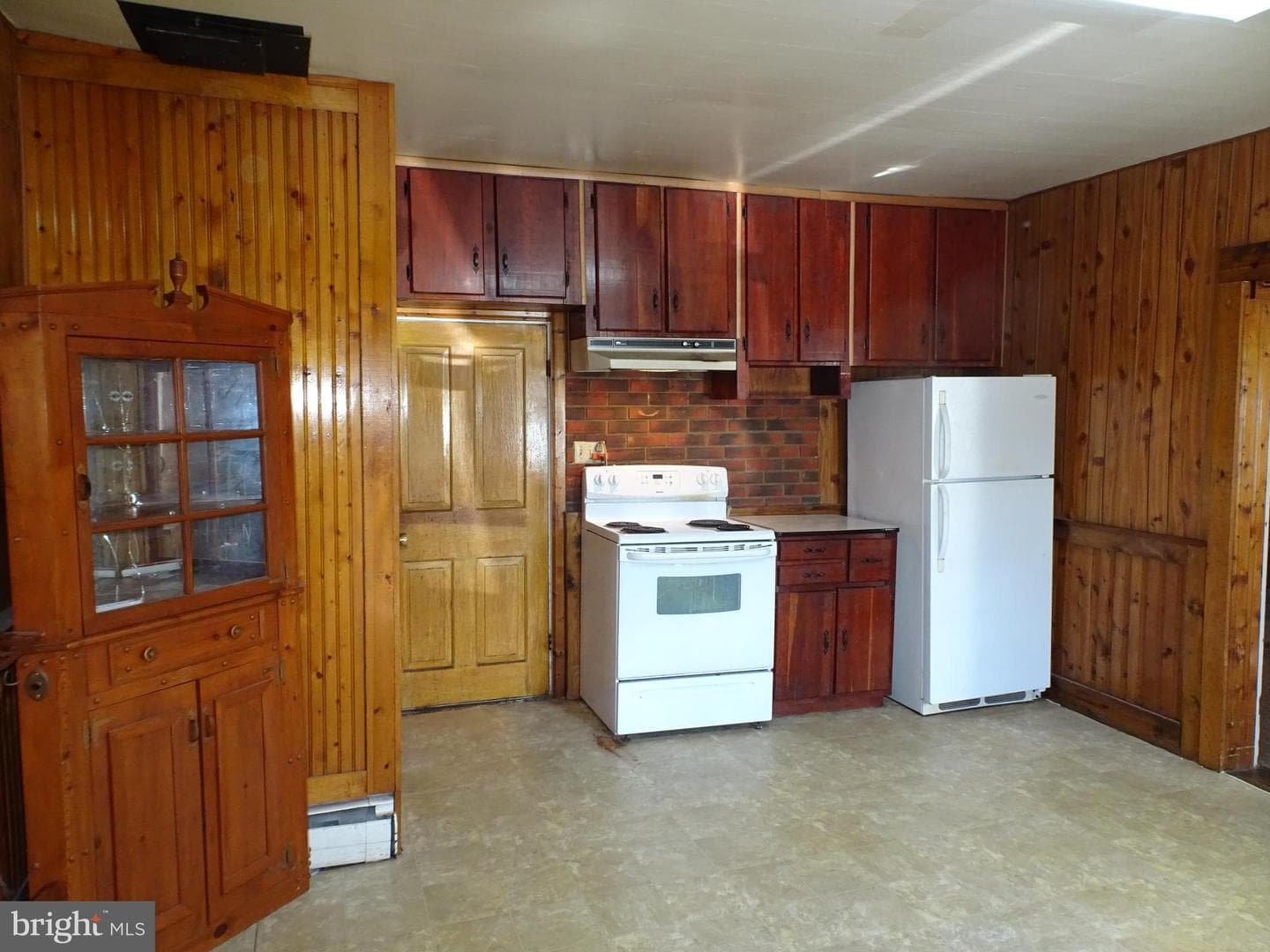 4305 Jacksonville Road photo 5