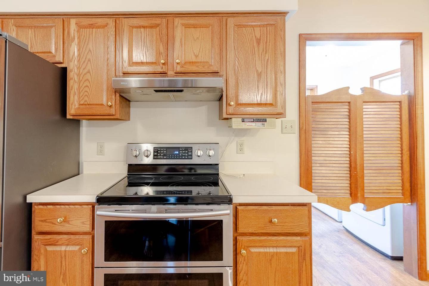 1460 Yardal Road photo 16