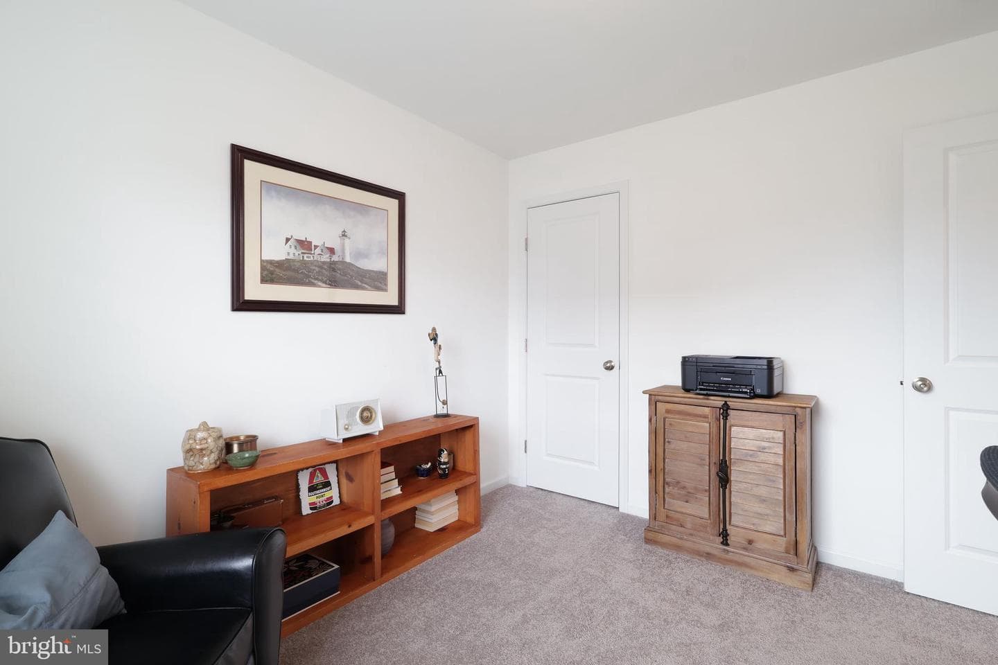 145 Kephart Street photo 9