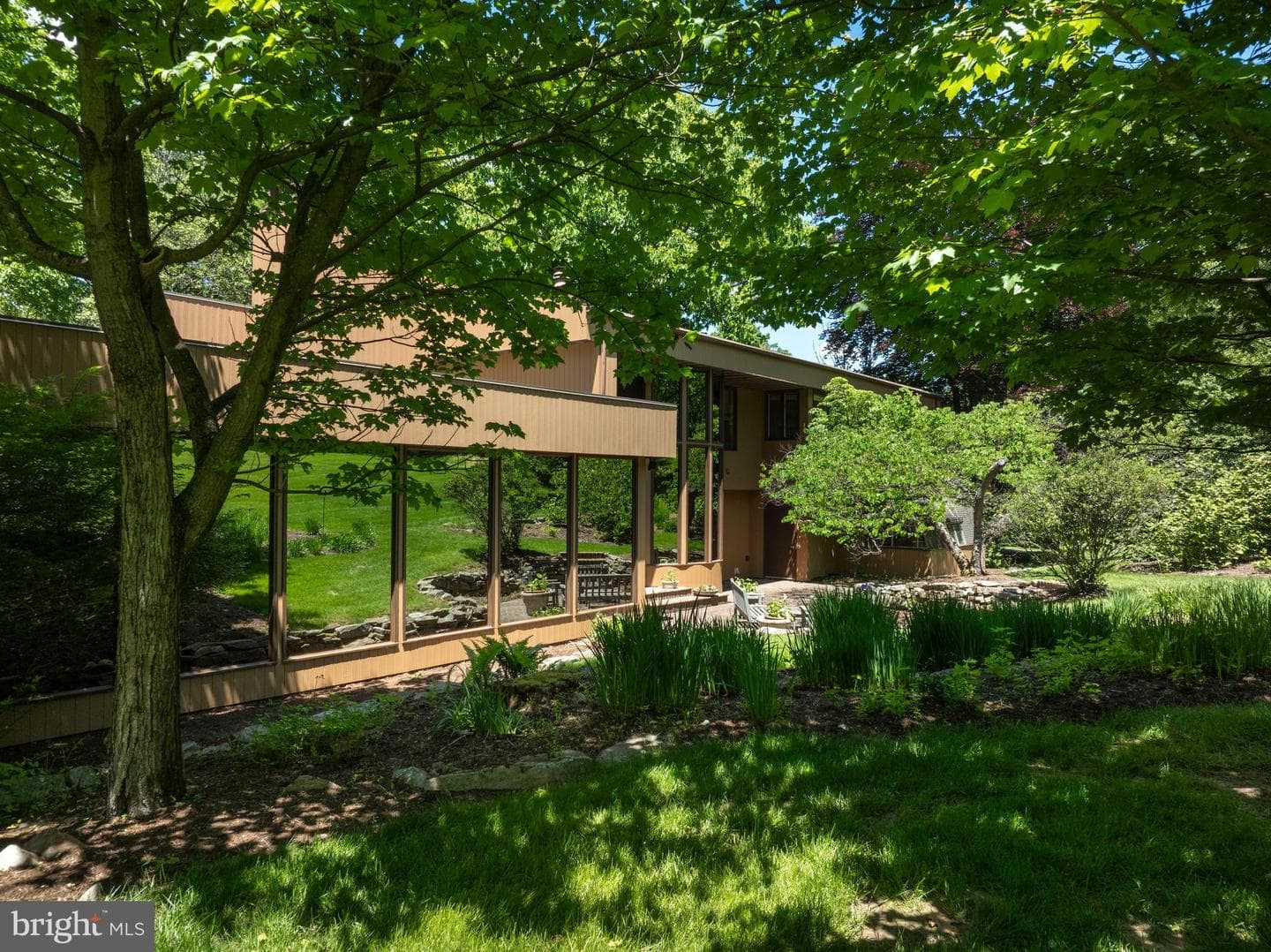 602 Windmill Road photo 3