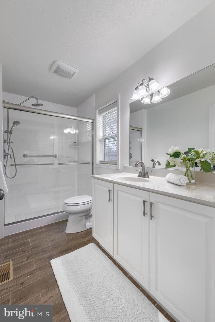 143 Shady Hollow Drive photo 19
